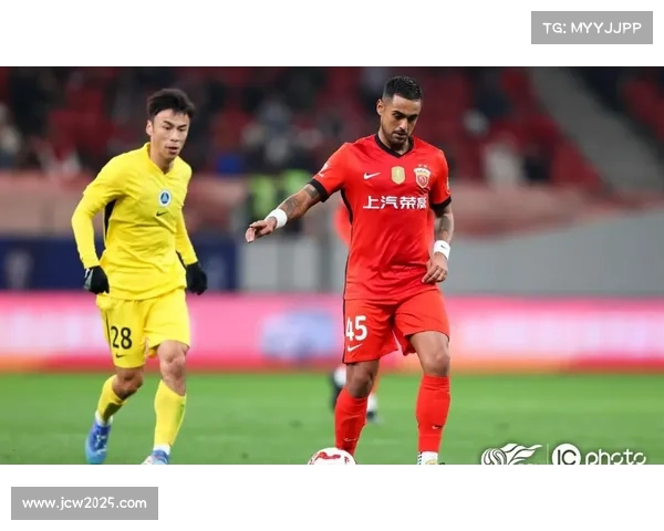 海港外援莱昂纳多带伤作战，进球数停留在21球